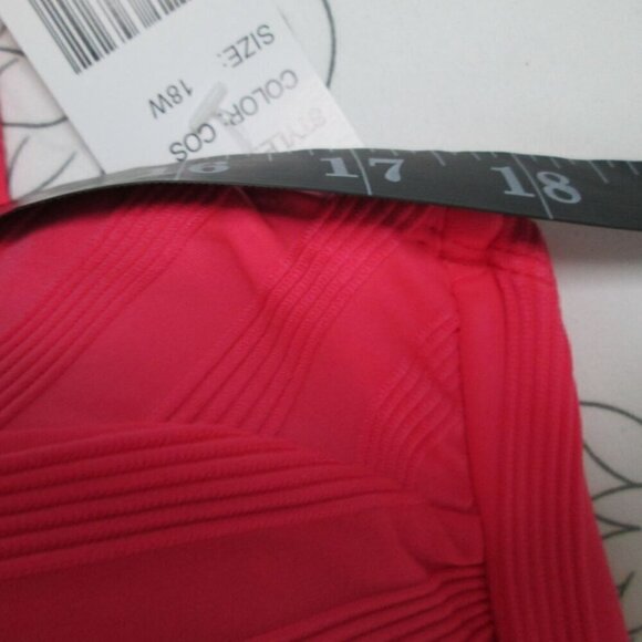La Blanca Pink Bandeau Bikini Top - Picture 10 of 13